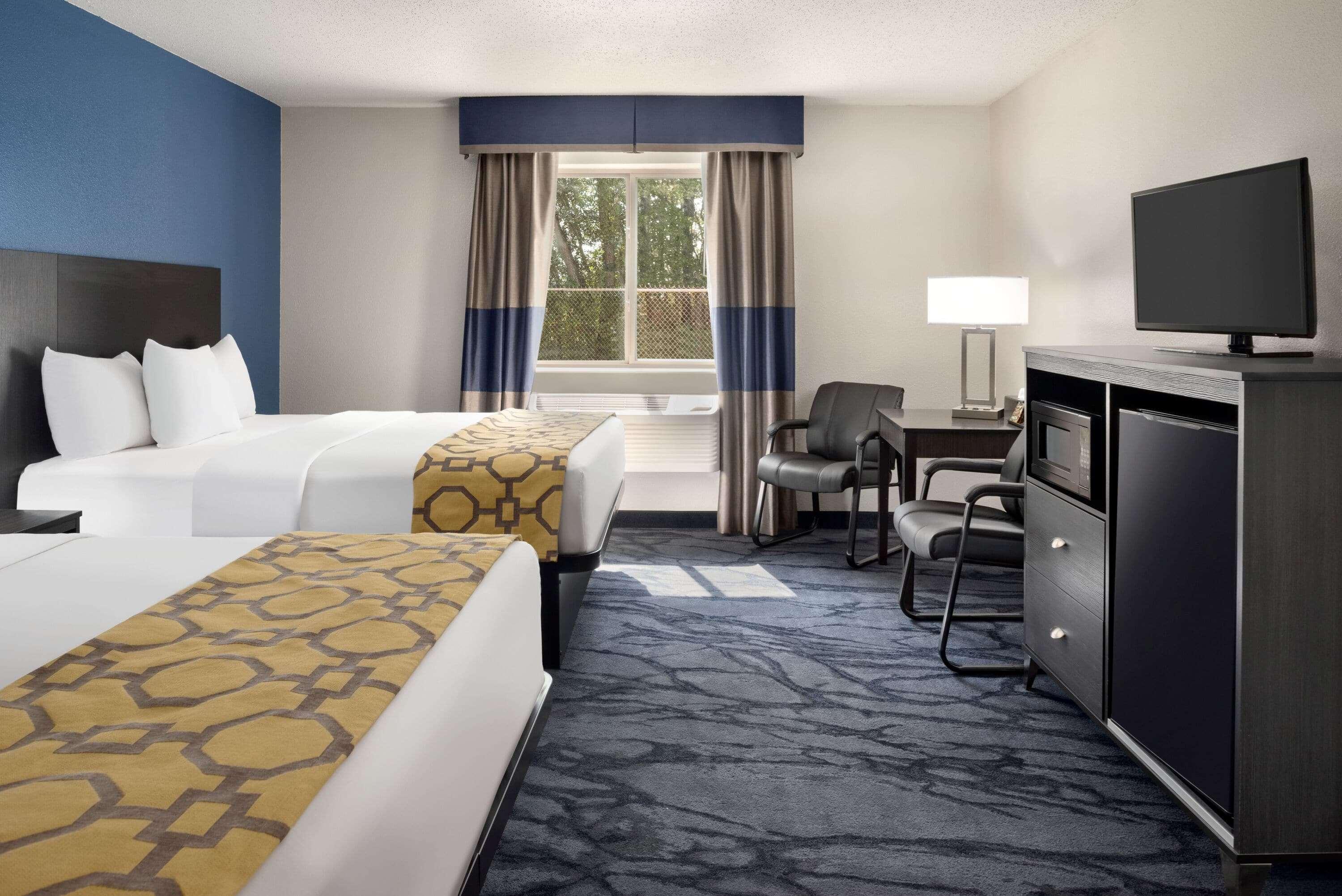 Baymont By Wyndham Swanton Hotel Екстериор снимка