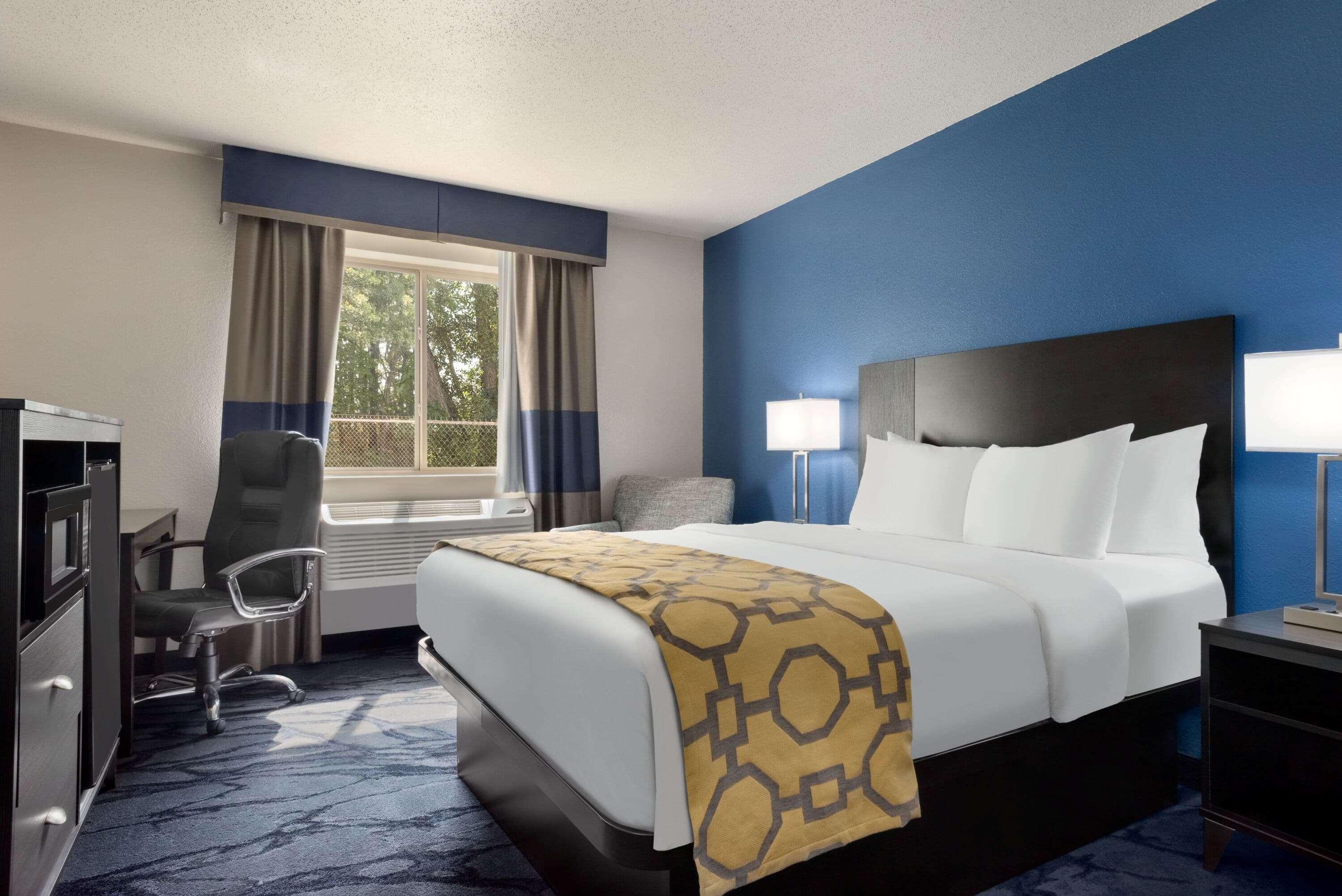 Baymont By Wyndham Swanton Hotel Екстериор снимка