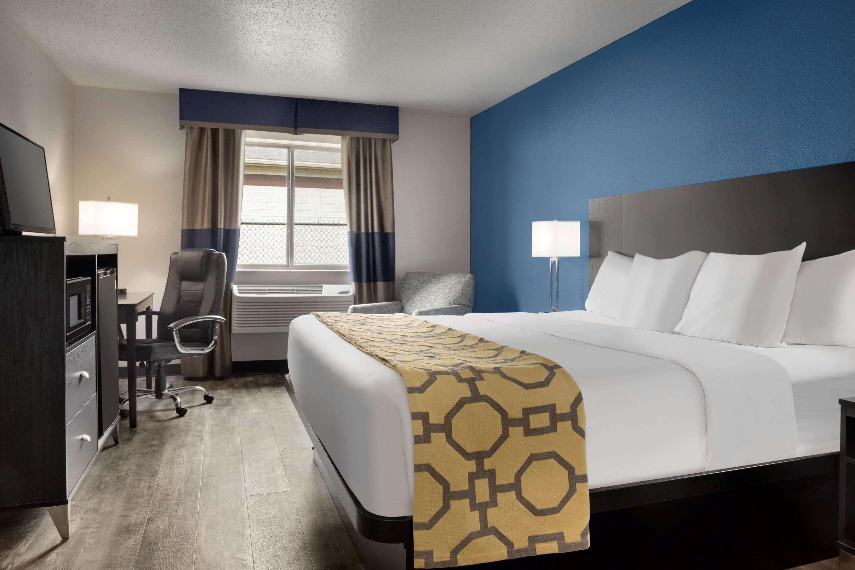 Baymont By Wyndham Swanton Hotel Екстериор снимка